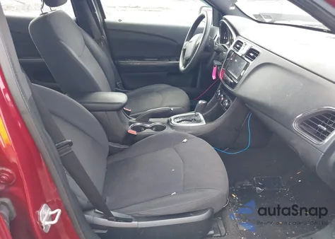 2013 Chrysler 200 Lx from USA, damaged, VIN 1C3CCBAB0DN639816